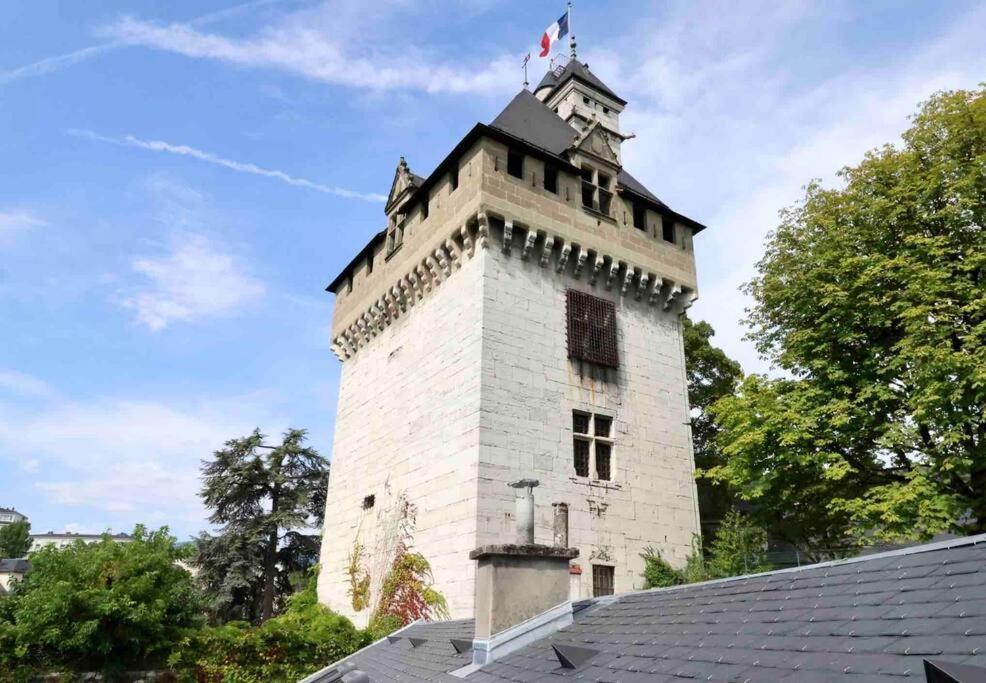 Les Hauts Du Chateau 尚贝里 外观 照片
